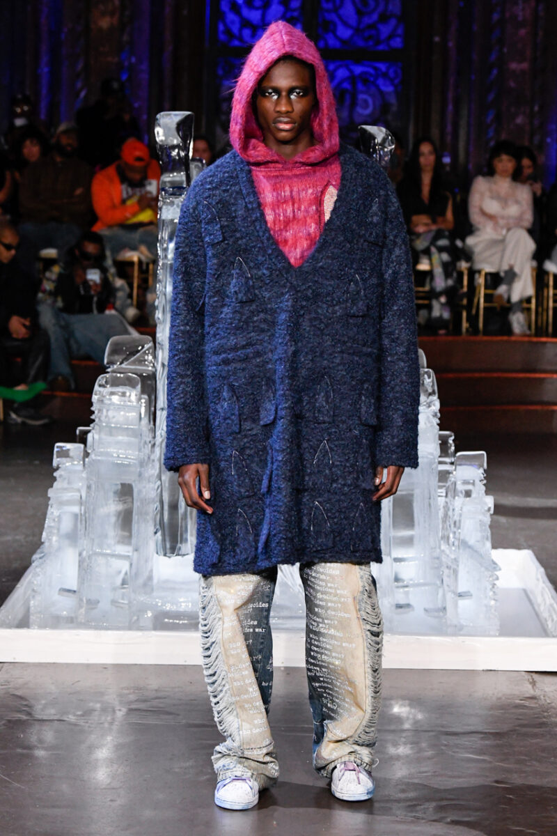 NEW YORK FASHION WEEK: WHO DECIDES WAR AW23